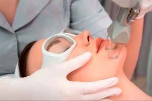 fraktionierte-co2-lasertherapie-zuerich-small.jpg